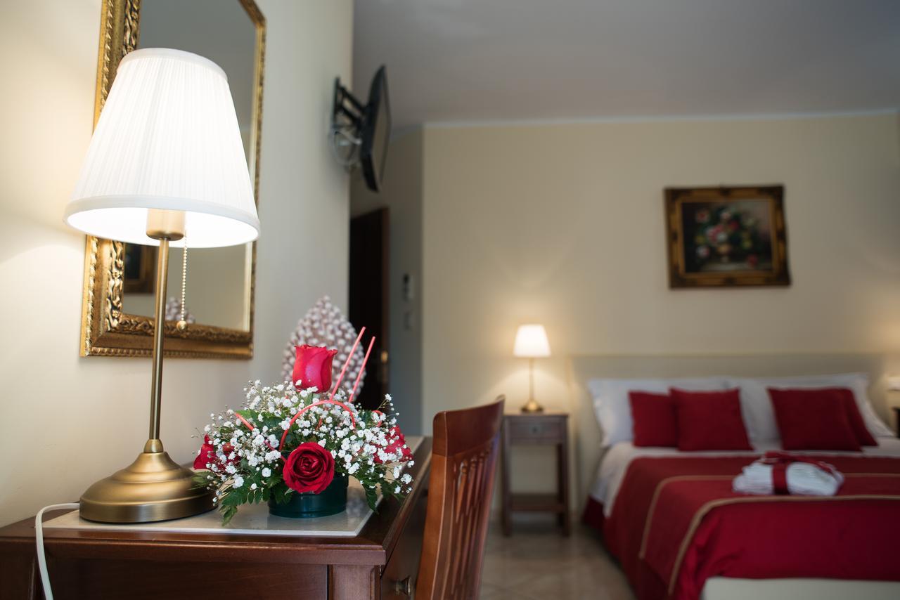 B&B Mareagrò Santa Teresa Di Riva Exterior foto
